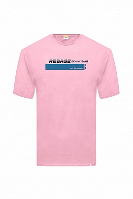 Ανδρικό μπλουζάκι με στάμπα σε ροζ Ανδρικό μπλουζάκι με στάμπα σε ροζ