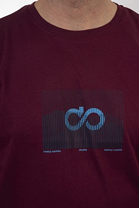 T-Shirt with thin high density print rasberry