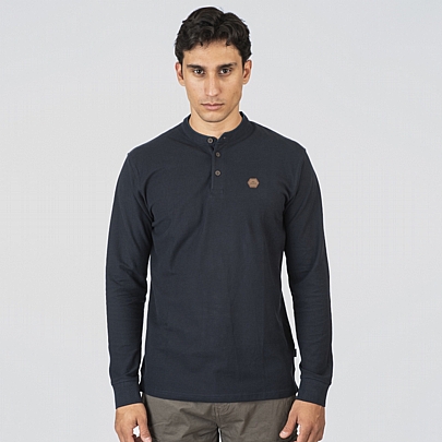 Πικέ μπλούζα με ΜΑΟ γιακά σε μπλε σκούρο